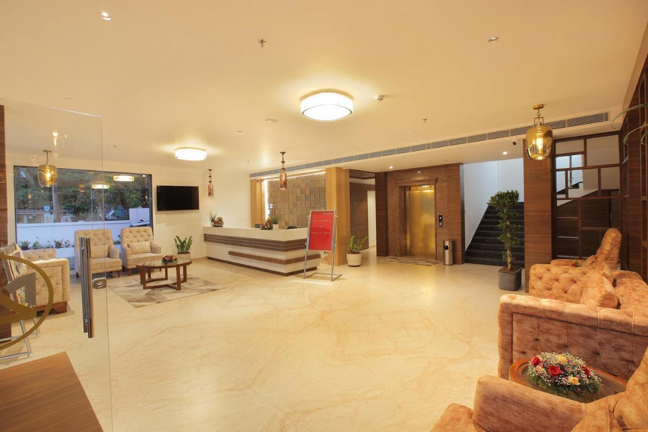 Hotel Maria Park Muvattupuzha Exterior foto
